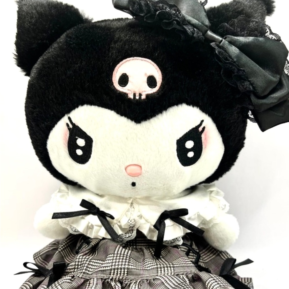 Kuromi Secret MeloKuro Plush Doll ( last one)